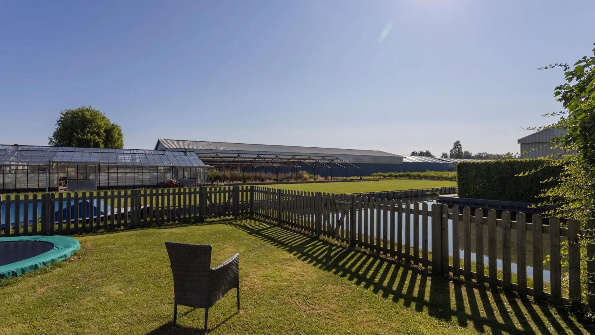 Holiday home Vrijstaand Huis Met Tuin Aan Vaarwater, Vlakbij Amsterdam Aalsmeer Netherlands